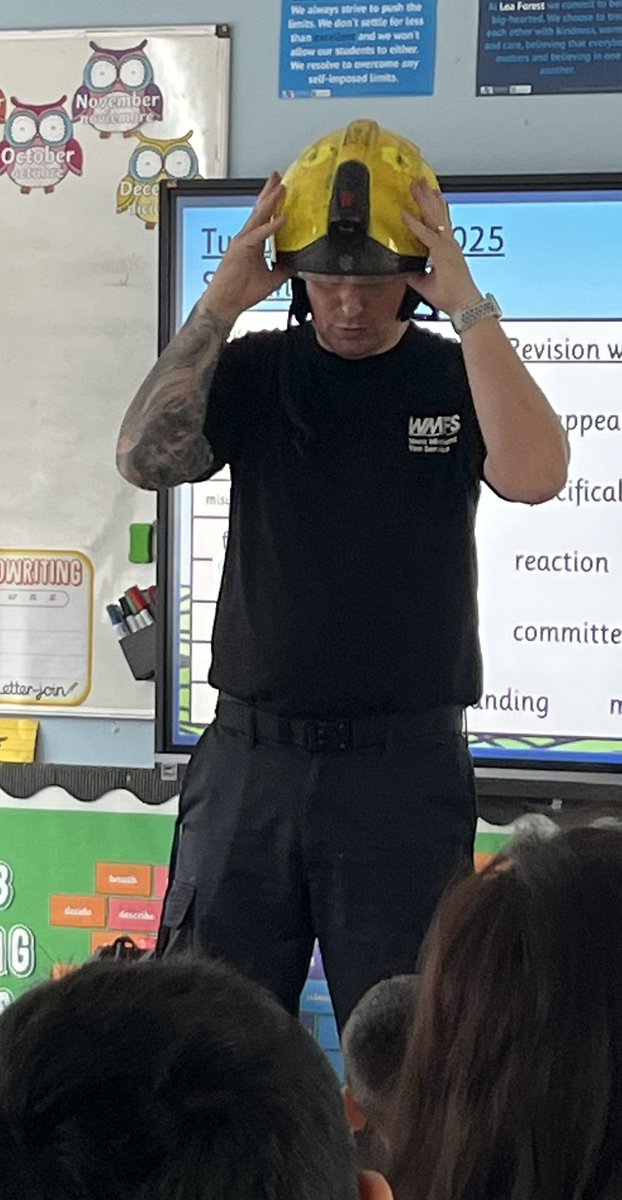 Samantha Hudson tweet media