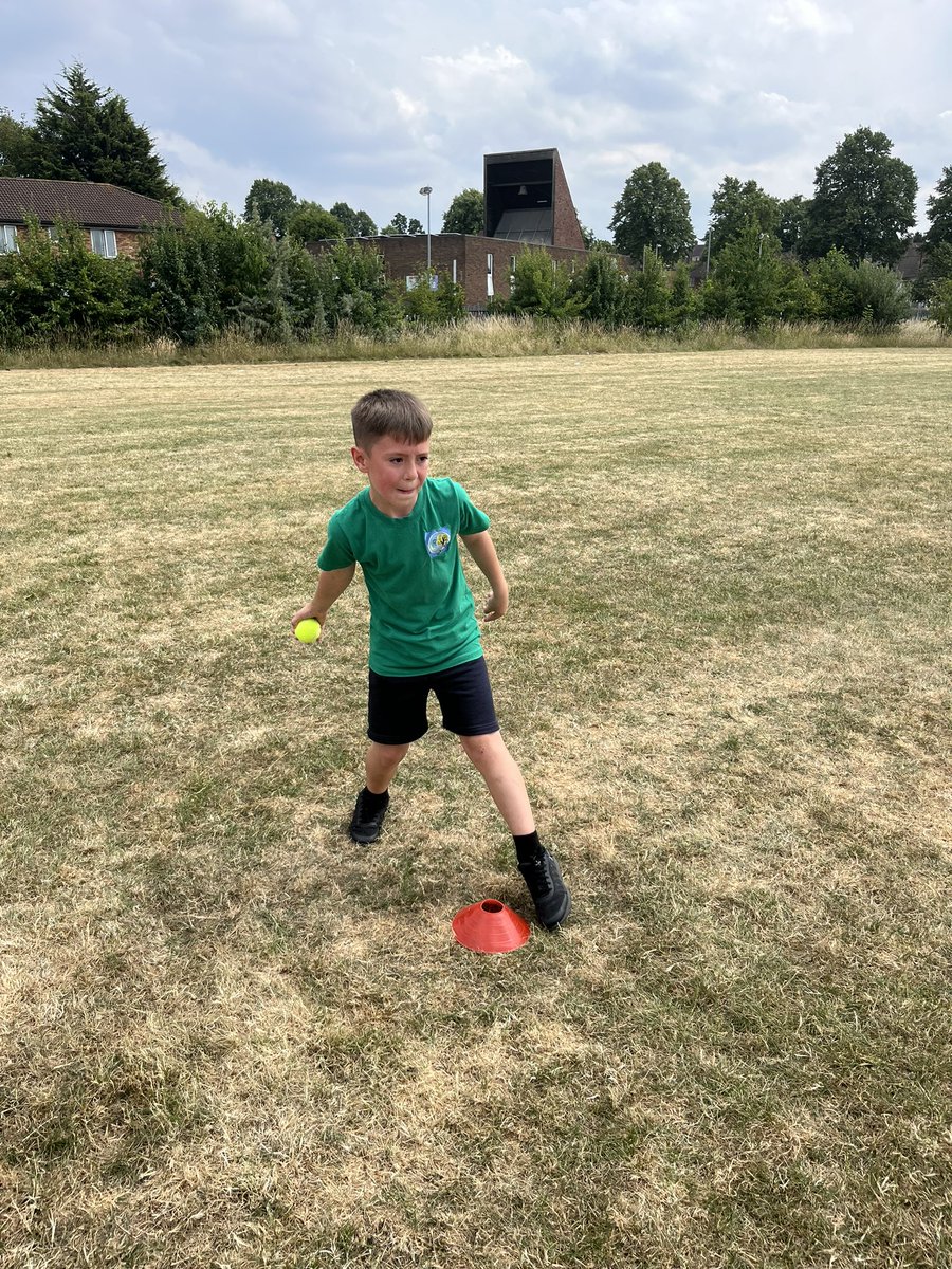 Samantha Hudson tweet media