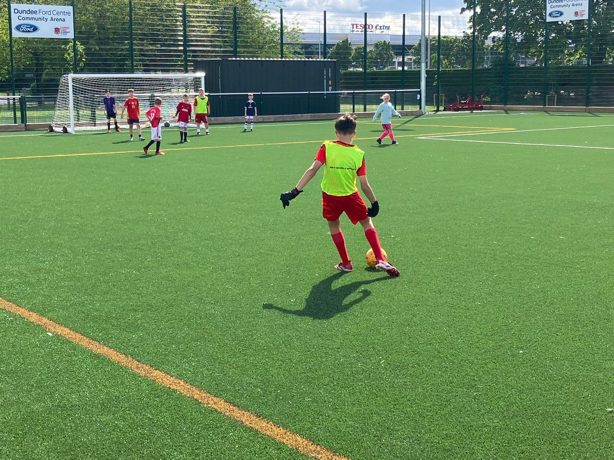 SUMMER FOOTBALL FUN ☀️⚽️🙌

Some of the action from the last few days with our Summer football camps kicking off at the DFCCA 🏟️⚽️

It’s been a great start with lots of fun &amp; you can still book on at dundeewestct.co.uk/programmes.

#SummerFootball #SimplyTheWest 🔴🔵