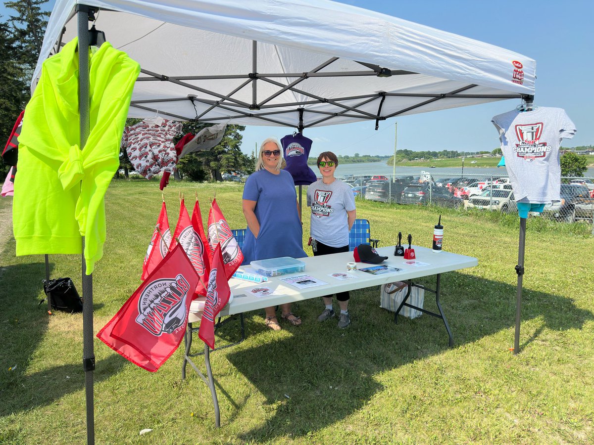 NorManBlizzJrA's tweet image. We’re celebrating Canada Day down at Devon Park! Come check out the awesome activities and stop bye our table to say hi! 

#NorManBlizzard #TriCommunity