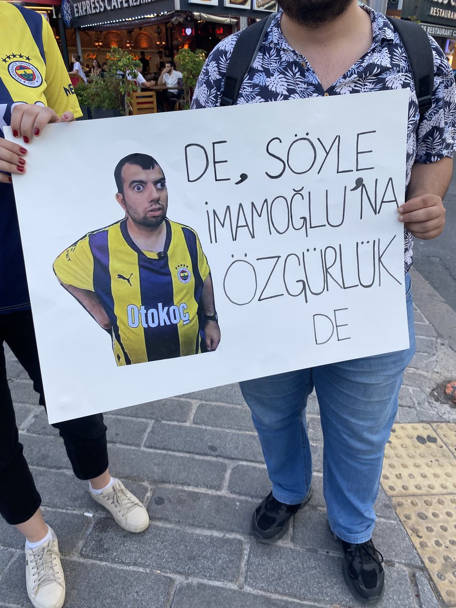 ZJDJSHHAGAHAHA ZORTLADIM 

YAAA ÖZGÜR ÖZEL GERİ DÖNMEYELİM ÖZGÜR ÖZEL YAAAAA