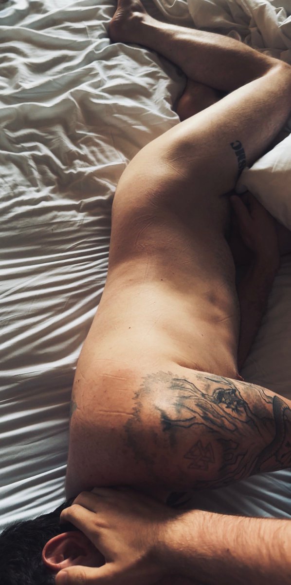 i’ve got a sir now, which is great for me but he’s a little possessive so future content of me subbing is not gonna be published as often or without being ppv. you will get to see me wreck throats still tho 😈