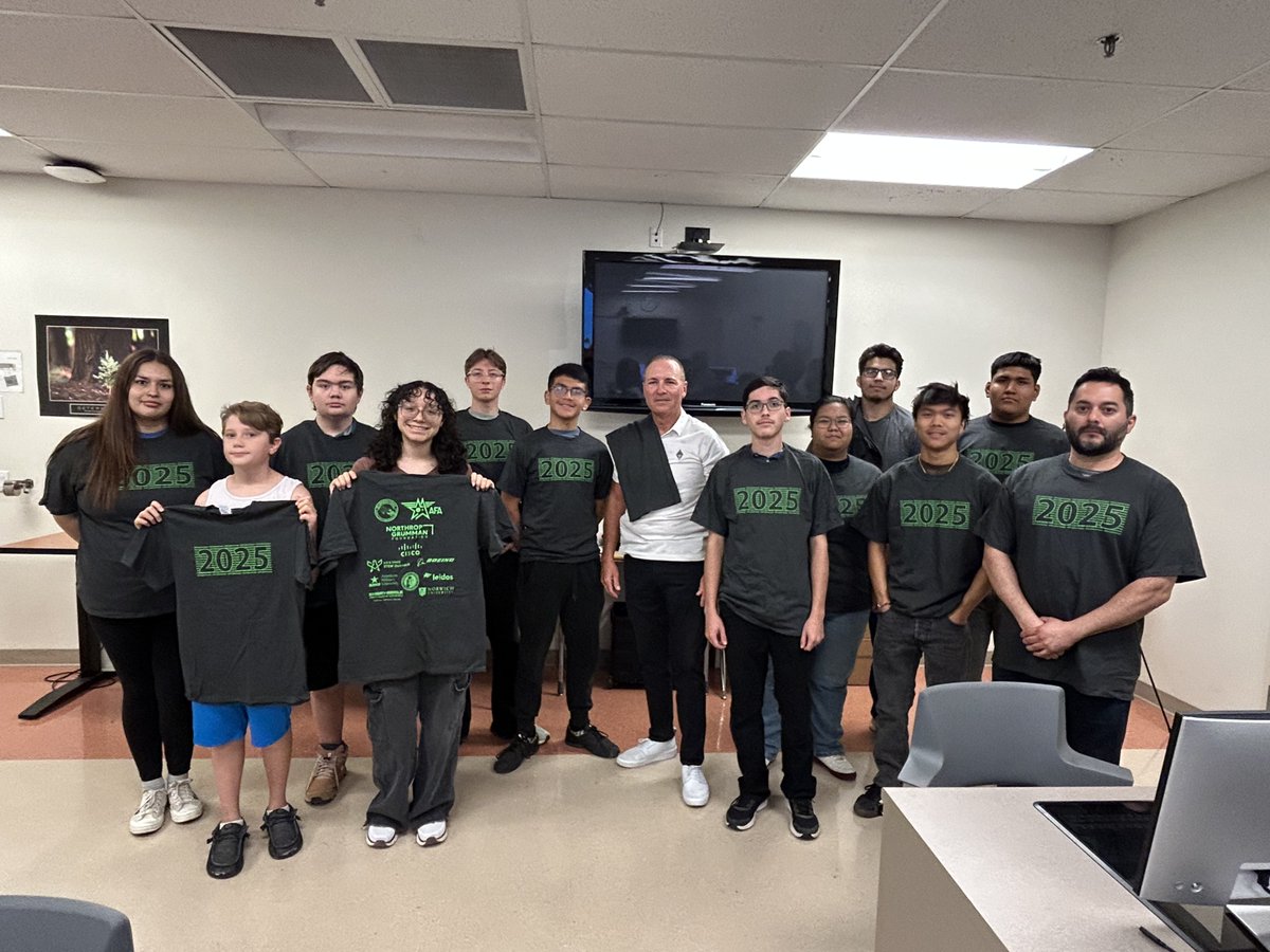 CSUSBNews's tweet image. The inaugural AFA CyberPatriot Cyber Camp at @CSUSB_PDC empowered local high schoolers with hands-on cybersecurity skills, expert mentorship &amp;amp; a glimpse into STEM careers. 💻🛡️ #CSUSBPDC #cybersecurity #nationallyranked