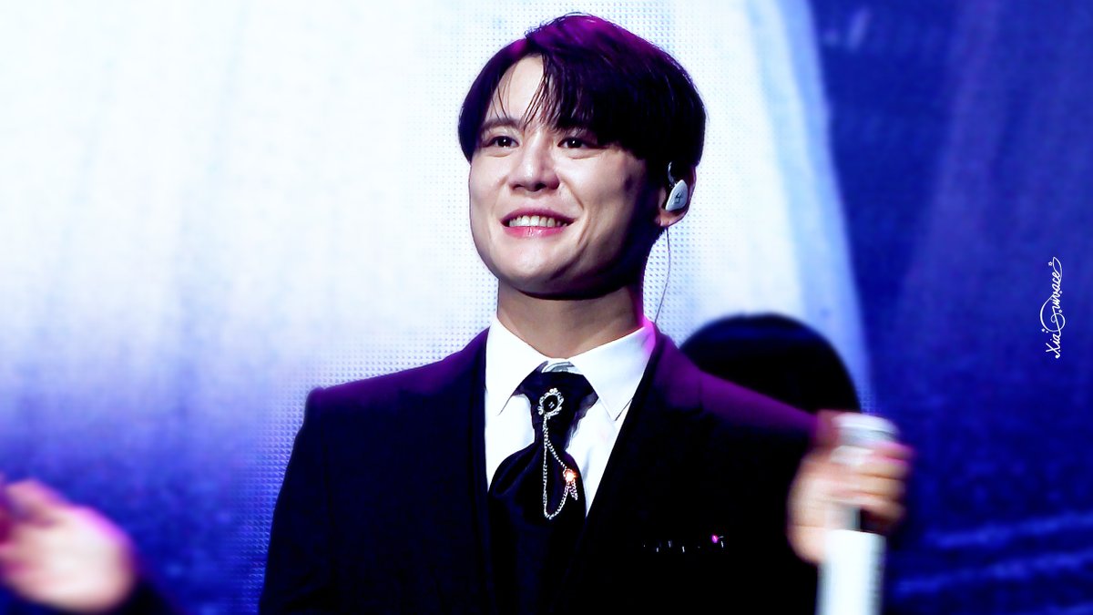 XIA_VIVACE's tweet image. 250628 Steal Your Rock n Roll | 멤피스 | PALMTREE ISLAND 3rd GALA CONCERT | 김준수 XIA JUNSU ジュンス (4K)
🔗youtu.be/rEC5twy5L_8
#XIA #XIA준수 #김준수 #시아준수 #JUNSU #ジュンス #金俊秀
