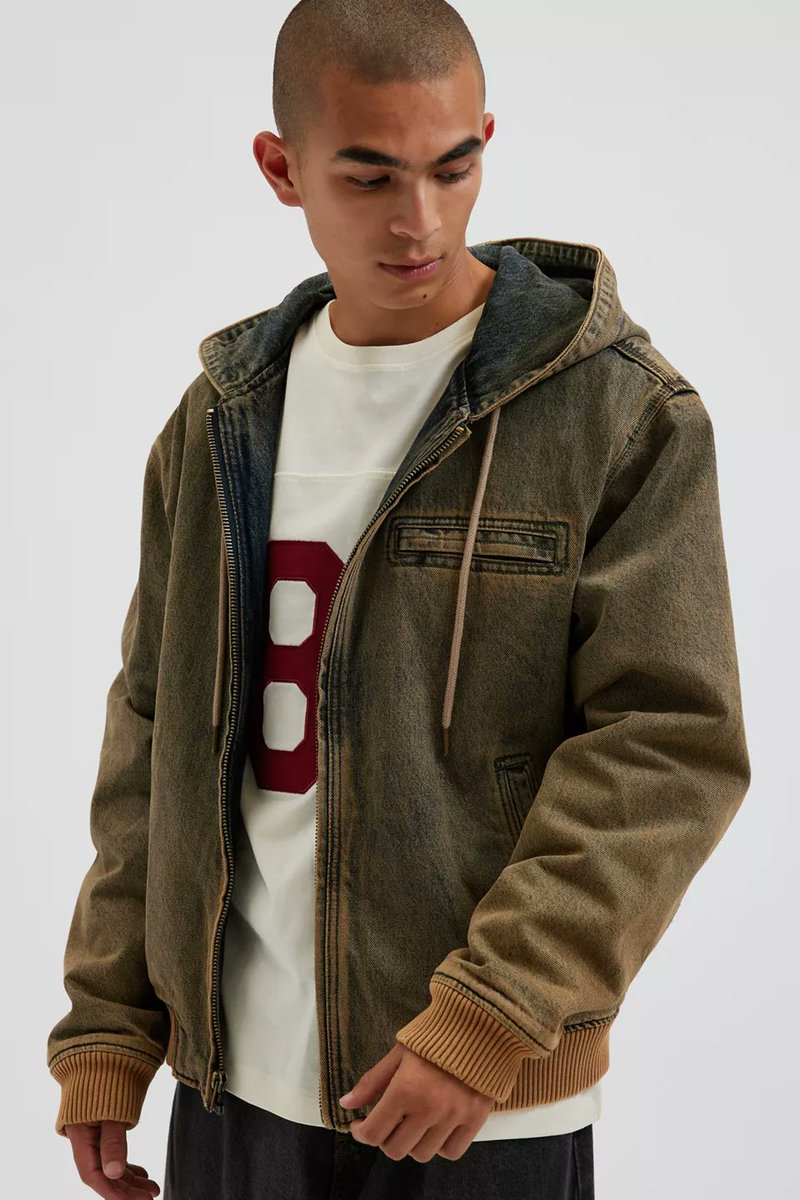 snkr_twitr's tweet photo. AD: $71.99 at checkout (retail $168)
GUESS ORIGINALS Sanded Denim Bomber Jacket

Shop -> https://t.co/Zan3aedfpk https://t.co/aKr5Akt1JU