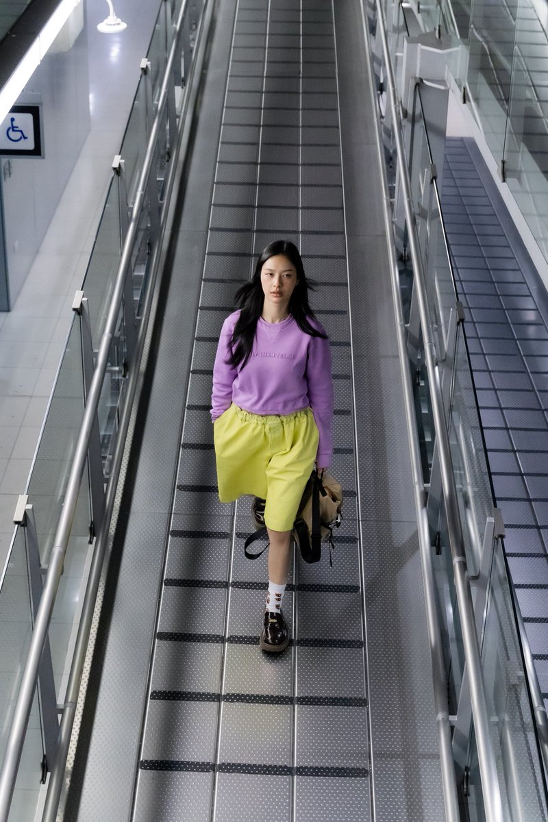 "มิ้ลค์ พรรษา" พร้อมออกเดินทางไปยังกรุงปารีส ประเทศฝรั่งเศส เพื่อเข้าร่วมงาน Onitsuka Tiger Paris Global Flagship Store in Champs-Élysées ในวันที่ 3 กรกฎาคมนี้ 

แฟนๆ รอติดตามรับชมภาพจากงานได้เลยค่ะ

#OnitsukaTiger 
#OnitsukaTigerChampsElysees
#MilkPansa
#GMMTV