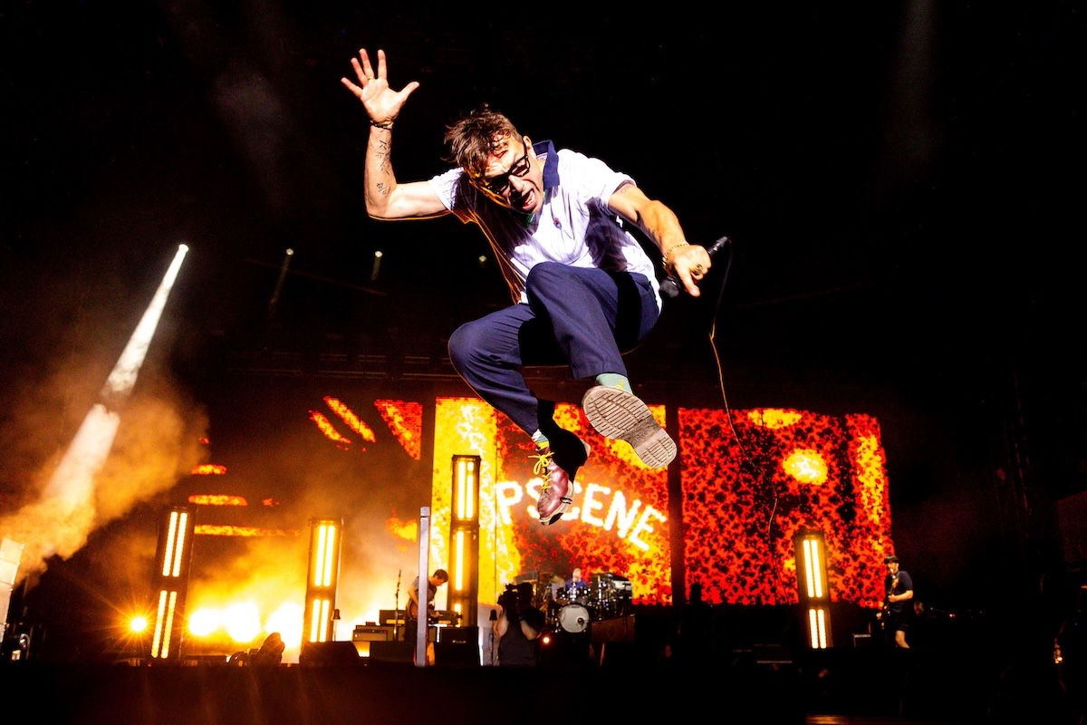 Lily Moayeri لی لی tweet media