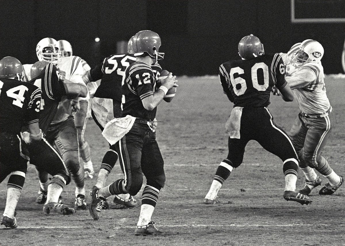 Tom Ables Aztec for Life (@tomables) on Twitter photo 58 Days to Aztec Football!
QB Dennis Shaw holds the NCAA record for TD passes in a half: 7 in the 1st vs. New Mexico State in 1969. The Aztecs also hold the record for 10 TD passes vs. major college opponent from that game.
#GoAztecs #AztecForLife #788andCounting <a href="/AztecFB/">San Diego State Football</a> 58 Days to Aztec Football!
QB Dennis Shaw holds the NCAA record for TD passes in a half: 7 in the 1st vs. New Mexico State in 1969. The Aztecs also hold the record for 10 TD passes vs. major college opponent from that game.
#GoAztecs #AztecForLife #788andCounting <a href="/AztecFB/">San Diego State Football</a>