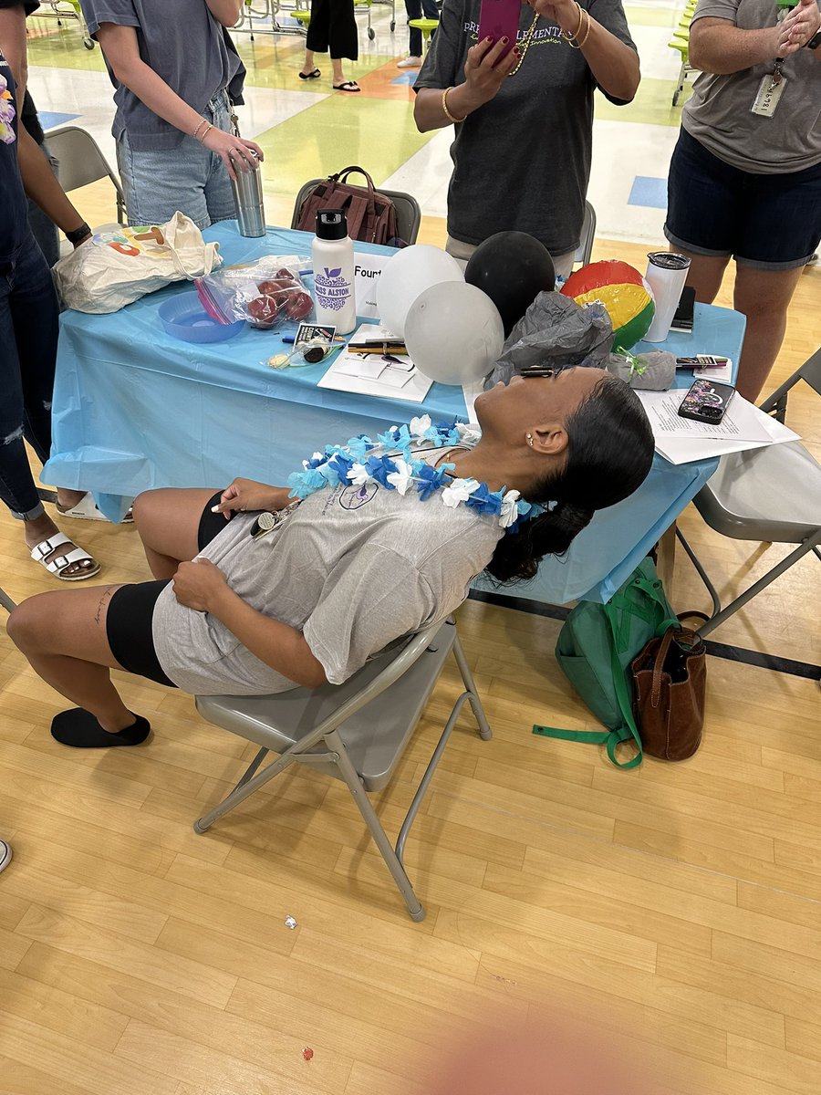 es_parkside's tweet photo. What a way to Make Every Minute Matter! 
Our Parkside staff kicked off the year with laughter, learning, games, and great vibes! From Minute to Win It challenges to meaningful team time, this crew is ready to pave the way for an incredible year. Let’s go, Pipers! https://t.co/clgg3HCoJQ