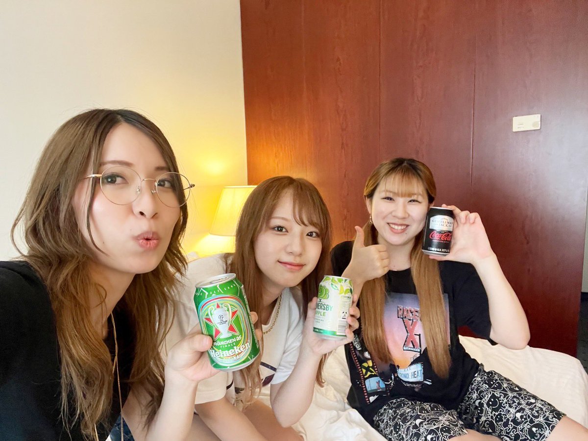 KOIAI_official's tweet image. Day off in Cologne.
Thank you for joining our sudden insta-live!!
Tomorrow is the Cologne show.
sumikai.com/musik-news/koi…
ケルンでの休日。
突然のインスタライブにお付き合いくださった方、ありがとうございました。
明日はケルンでのショウです!
