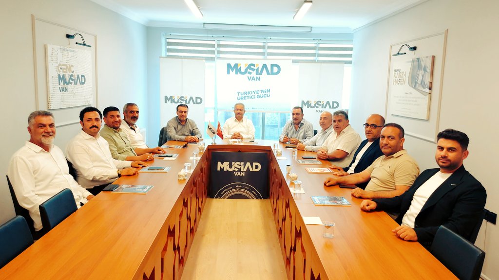 MÜSİAD Van (@musiadvan) on Twitter photo Haftalık olağan YÖNETİM KURULU TOPLANTIMIZI, Dernek Binamızda gerçekleştirdik.
Başkanımız Sn. Abdullah ARAS’ın riyasetinde, üyelerimizin katılımıyla verimli bir istişare ortamı oluştu.
Rabbim kararlarımızı hayra vesile kılsın.
<a href="/MUSIAD/">MÜSİAD</a> <a href="/BurhanOzdemirTR/">Burhan Özdemir</a> <a href="/aaras65/">Abdullah Aras</a> #birveberaber Haftalık olağan YÖNETİM KURULU TOPLANTIMIZI, Dernek Binamızda gerçekleştirdik.
Başkanımız Sn. Abdullah ARAS’ın riyasetinde, üyelerimizin katılımıyla verimli bir istişare ortamı oluştu.
Rabbim kararlarımızı hayra vesile kılsın.
<a href="/MUSIAD/">MÜSİAD</a> <a href="/BurhanOzdemirTR/">Burhan Özdemir</a> <a href="/aaras65/">Abdullah Aras</a> #birveberaber