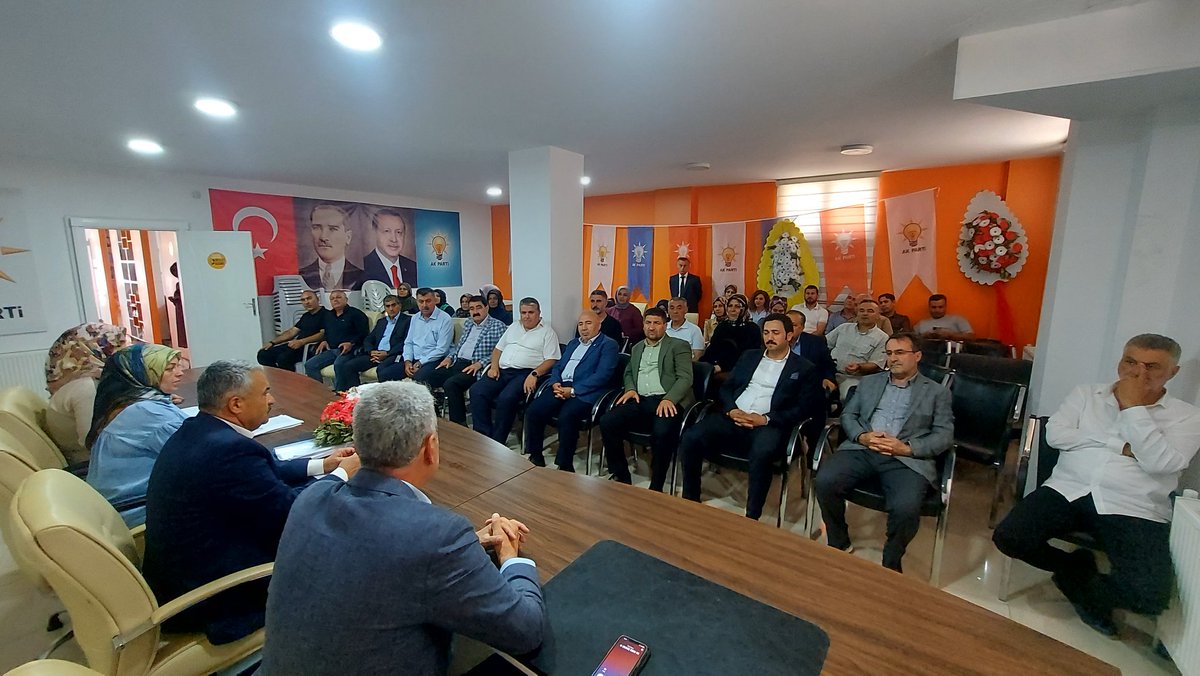 MÜSİAD Van (@musiadvan) on Twitter photo . <a href="/Akparti/">AK Parti</a> Van Tuşba ilçe Başkanı Sn. Ümit KANAN beyi makamında,
Başkanımız Sn.<a href="/aaras65/">Abdullah Aras</a> başkanlığında Yönetim Kurulu ve Üyelerimizle birlikte iadeyi ziyarette bulunduk. Misafirperverliği için teşekkür ederiz.
<a href="/BurhanOzdemirTR/">Burhan Özdemir</a>
<a href="/AK_PartiVan/">AK Parti Van</a> <a href="/umitkanan72/">Ümit KANAN</a> <a href="/vanaktusba/">AK PARTİ TUŞBA İLÇE BAŞKANLIĞI</a> . <a href="/Akparti/">AK Parti</a> Van Tuşba ilçe Başkanı Sn. Ümit KANAN beyi makamında,
Başkanımız Sn.<a href="/aaras65/">Abdullah Aras</a> başkanlığında Yönetim Kurulu ve Üyelerimizle birlikte iadeyi ziyarette bulunduk. Misafirperverliği için teşekkür ederiz.
<a href="/BurhanOzdemirTR/">Burhan Özdemir</a>
<a href="/AK_PartiVan/">AK Parti Van</a> <a href="/umitkanan72/">Ümit KANAN</a> <a href="/vanaktusba/">AK PARTİ TUŞBA İLÇE BAŞKANLIĞI</a>