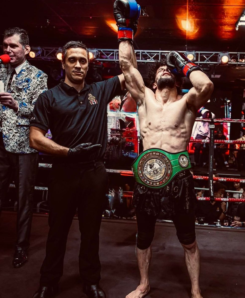 بطل العالم عبدالله ناجي يتعرض الي ضغط وتشوية لانه سحق كل متكبر حاول المنافسة
#ادعم البطل