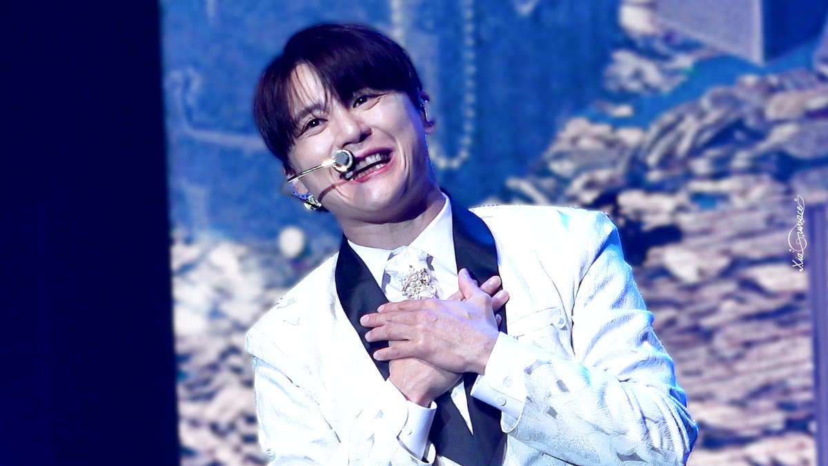 XIA_VIVACE's tweet image. 250629 Friend Like Me | 알라딘 | PALMTREE ISLAND 3rd GALA CONCERT | 김준수 XIA JUNSU ジュンス (4K)
🔗youtu.be/4vocKFPmTrg
#XIA #XIA준수 #김준수 #시아준수 #JUNSU #ジュンス #金俊秀