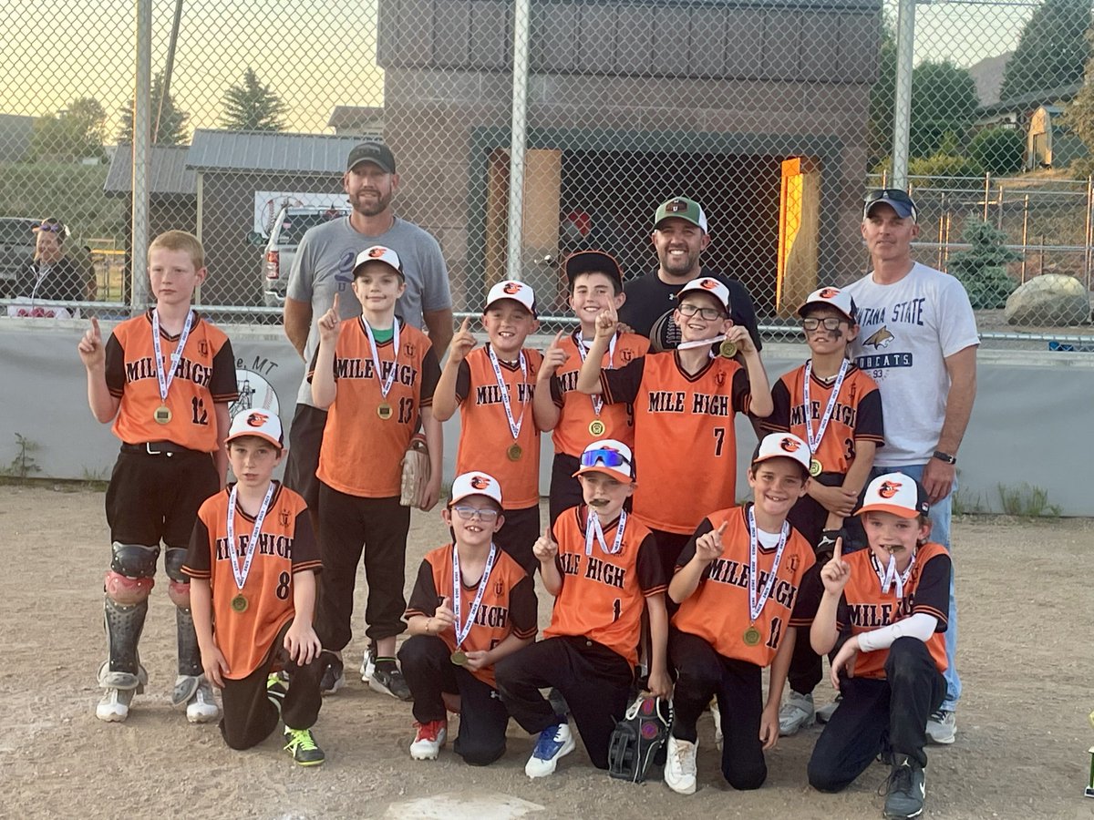 CoachKyleSamson's tweet image. Very proud of Beau and his teammates! The Pork Chop Johns Orioles won the city championship last night against a great team with great kids. I had an absolute blast coaching this group of boys and working with a great group of coaches!