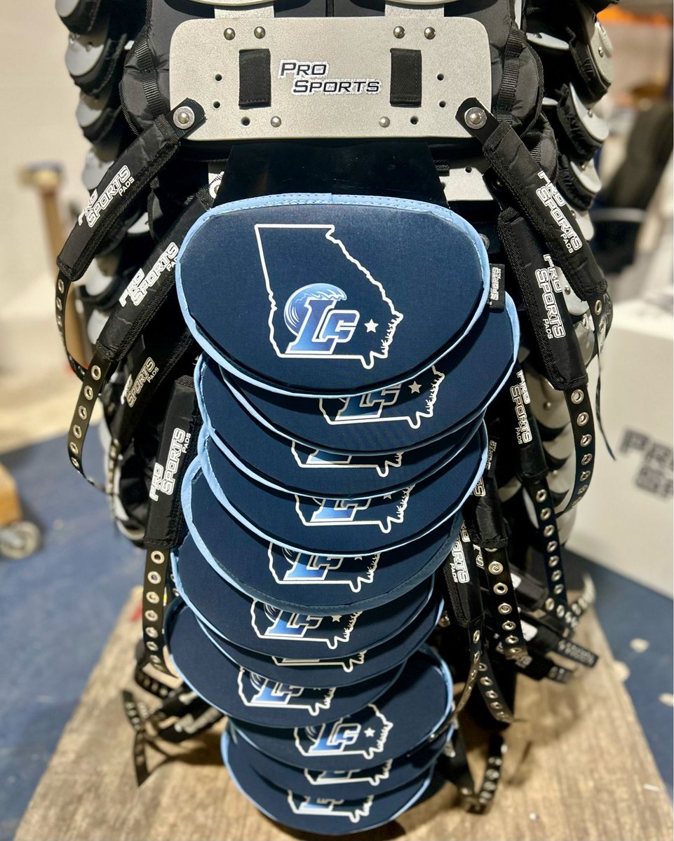 Pro Gear Sports (@progearfb) on Twitter photo Shoutout to <a href="/Coach_Pfiester/">Mike Pfiester</a> for trusting us with #LongCounty's new custom shoulder pads and backplates!🏈🔥
Michael Nelson and Cal Baker at <a href="/BakersSports/">Baker's Sports</a> made it happen!
<a href="/ProGearNellie/">Michael Nelson</a>
<a href="/calvin_baker2/">Cal Baker</a>
<a href="/ProSports_Pads/">ProSportsPads</a>
#KnowTheLogo #MadeInTheUSA #HighSchoolFootball #Custom Shoutout to <a href="/Coach_Pfiester/">Mike Pfiester</a> for trusting us with #LongCounty's new custom shoulder pads and backplates!🏈🔥
Michael Nelson and Cal Baker at <a href="/BakersSports/">Baker's Sports</a> made it happen!
<a href="/ProGearNellie/">Michael Nelson</a>
<a href="/calvin_baker2/">Cal Baker</a>
<a href="/ProSports_Pads/">ProSportsPads</a>
#KnowTheLogo #MadeInTheUSA #HighSchoolFootball #Custom