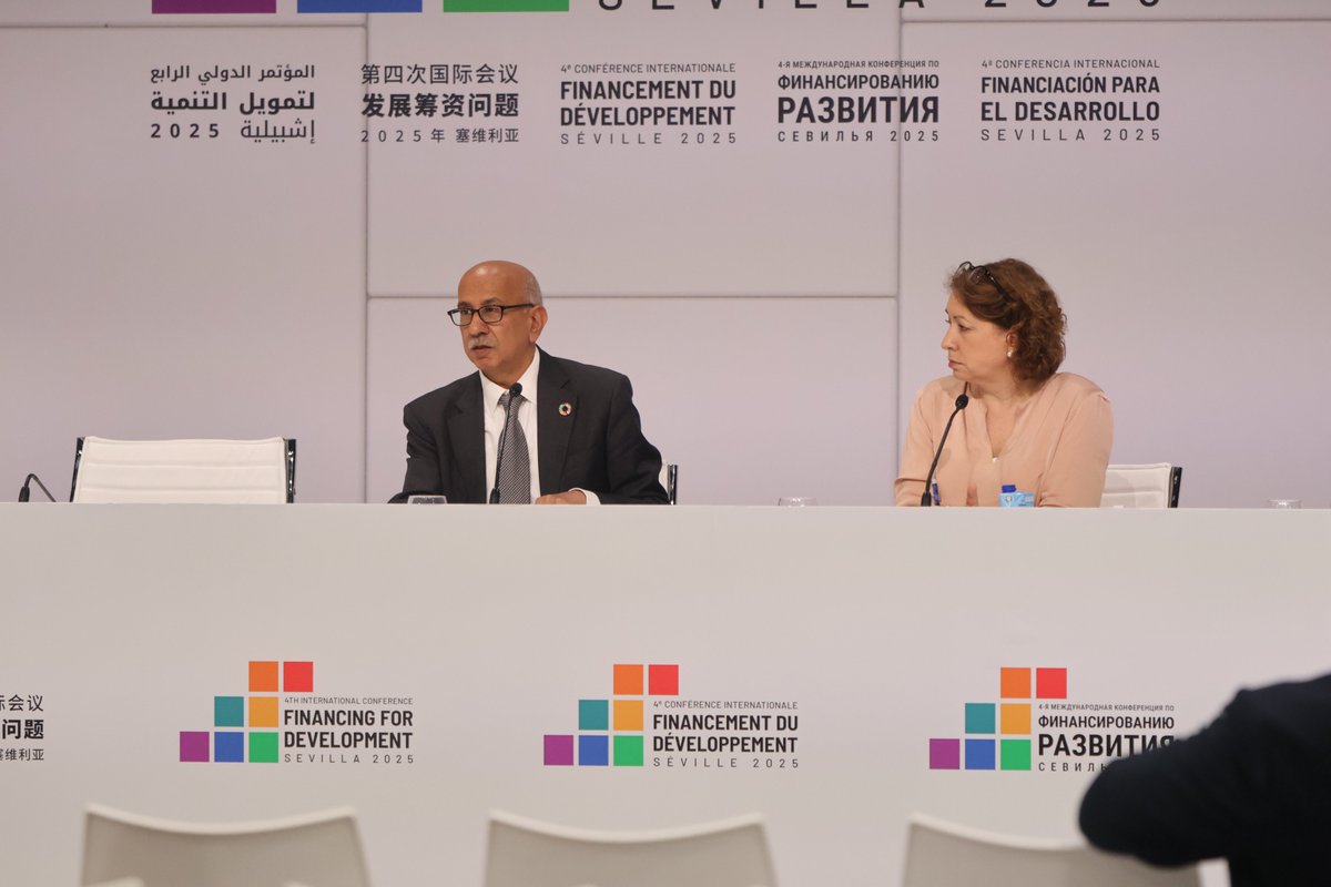 UN DESA (@undesa) on Twitter photo At the #FFD4 Daily Press Briefing, <a href="/NavidHanif_UN/">Navid Hanif</a> & <a href="/ABuenrostroMass/">Alicia Buenrostro Massieu</a> shed light on the key moments of #FFD4 so far.
Together, they gave insights into the Sevilla Commitment, which lays the foundation for a renewed global framework on #FinancingOurFuture.
financing.desa.un.org/ffd4/outcome At the #FFD4 Daily Press Briefing, <a href="/NavidHanif_UN/">Navid Hanif</a> & <a href="/ABuenrostroMass/">Alicia Buenrostro Massieu</a> shed light on the key moments of #FFD4 so far.
Together, they gave insights into the Sevilla Commitment, which lays the foundation for a renewed global framework on #FinancingOurFuture.
financing.desa.un.org/ffd4/outcome