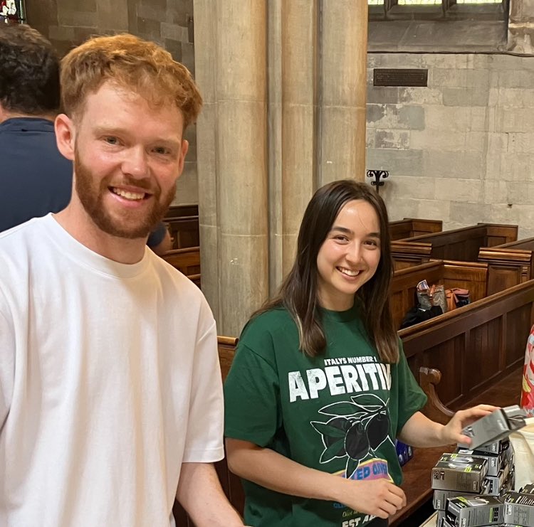 It was lovely to be back <a href="/croydonminster/">Croydon Minster</a> last Sunday to create 200 sleep packs for separated children. 🧡 

We were delighted to meet some new volunteers as well as seeing old friends from the congregation.

We'll be back in #croydon on Sun 21st September - do join us!