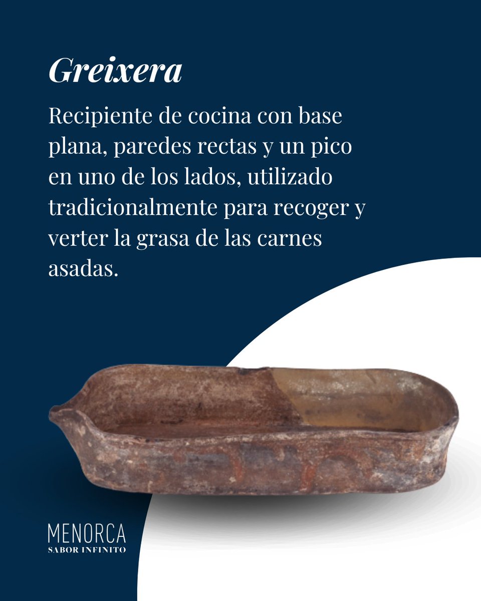 🍲 #GREIXERA: una joya de la #cocinamenorquina
De barro, con pico y mucha historia entre sus bordes.
Nació para recoger el jugo del asado y acabó dando nombre a recetas tradicionales como la greixera de pies de cerdo. 🐖
🔍Descubre más en la exposición online del @museudemenorca.