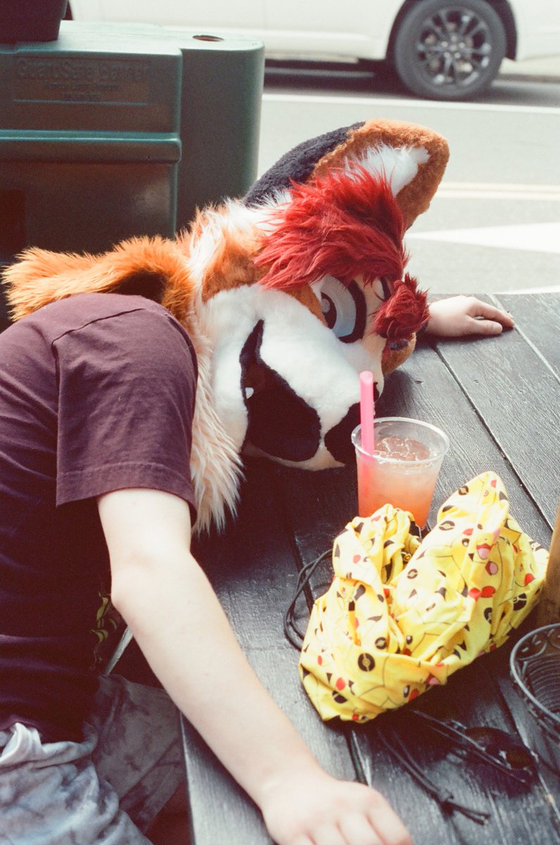 TrippWahDog's tweet photo. when that drink be hittin different https://t.co/8eV1FjH1Nl