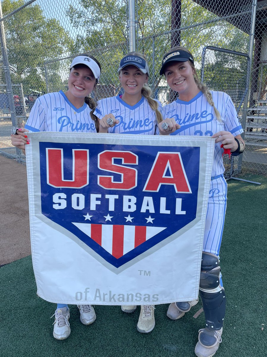 Madi West JUCO OF/LHH tweet media