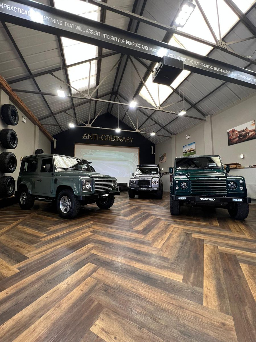 ococomedia's tweet image. Team OCOCO recently enjoyed an incredible #DrivenNet meeting at #TwistedAutomotive! It was brilliant to learn more about their incredible work, discover what it takes to earn the Twisted badge, and meet official mascot Melvin the dog too! #Automotive #CustomCars #4X4