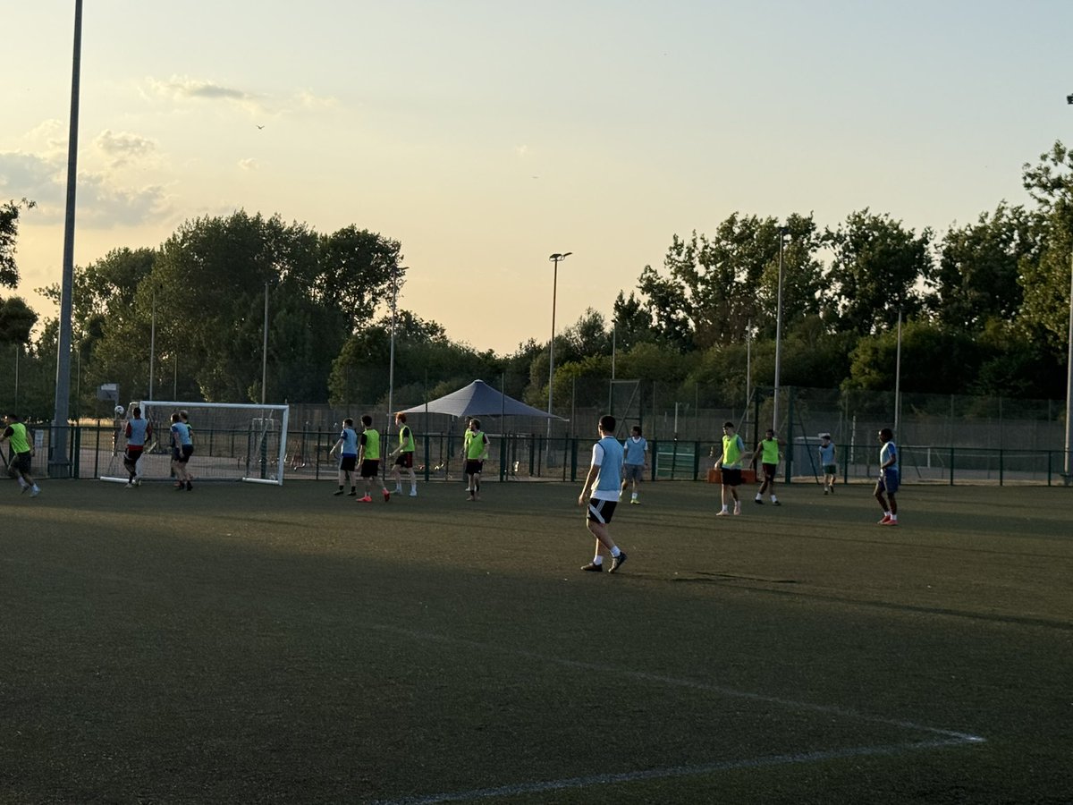 Pre-season has officially begun! 🔴⚫️