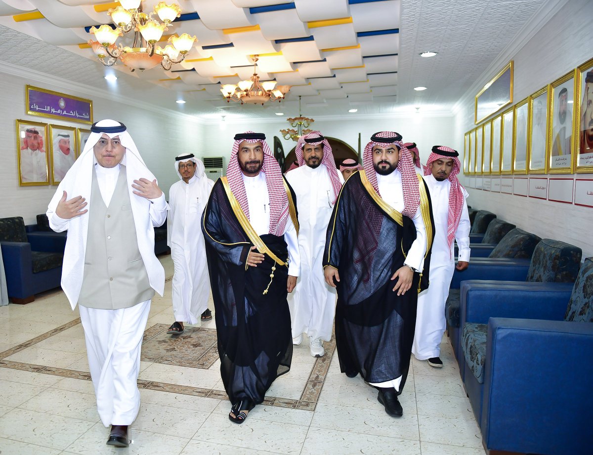 📸 | 
صور من زيارة محافظ بقعاء لـ #نادي_اللواء 

#اللواء