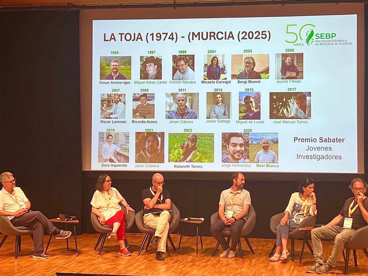 CEBAS_CSIC's tweet photo. CONGRESO | Hoy se ha inaugurado el congreso Iberian Plant Biology 2025, con representantes del #CEBASCSIC como antifrión
¡Unos días para inspirarse y aprender!
https://t.co/GhYe0FKwVk https://t.co/BdxLw7JndJ