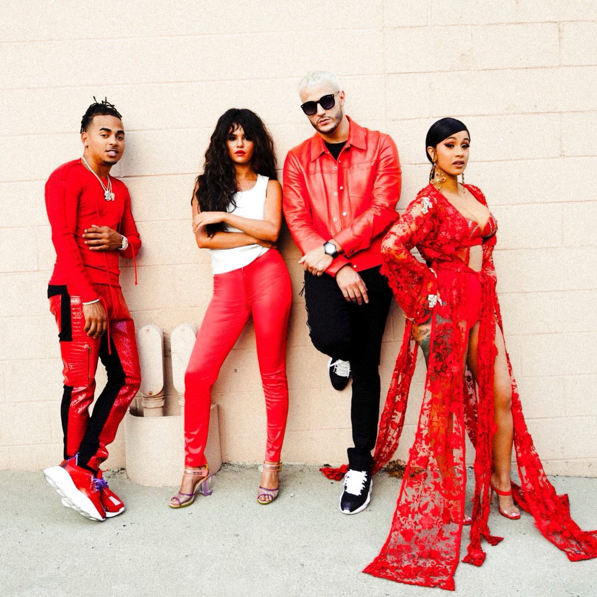 chart data (@chartdata) on Twitter photo .<a href="/djsnake/">DJ SNAKE</a>, <a href="/selenagomez/">Selena Gomez</a>, <a href="/ozuna/">La Flame 🔥 WHO I AM</a> and <a href="/iamcardib/">Cardi B</a>'s "Taki Taki" is the #450 most streamed song in Apple Music history. .<a href="/djsnake/">DJ SNAKE</a>, <a href="/selenagomez/">Selena Gomez</a>, <a href="/ozuna/">La Flame 🔥 WHO I AM</a> and <a href="/iamcardib/">Cardi B</a>'s "Taki Taki" is the #450 most streamed song in Apple Music history.