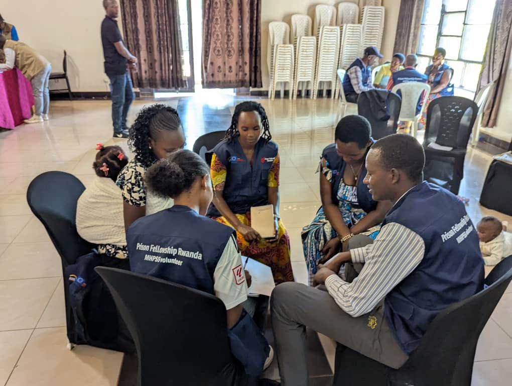 pfrwanda's tweet photo. Today marks the conclusion of 8 days of the basic training for Community Dialogue Healing Facilitators (CDHFs) on the sociotherapy approach, conducted in the Mahama Refugee Camp and host community. https://t.co/mzrGV2h3dY