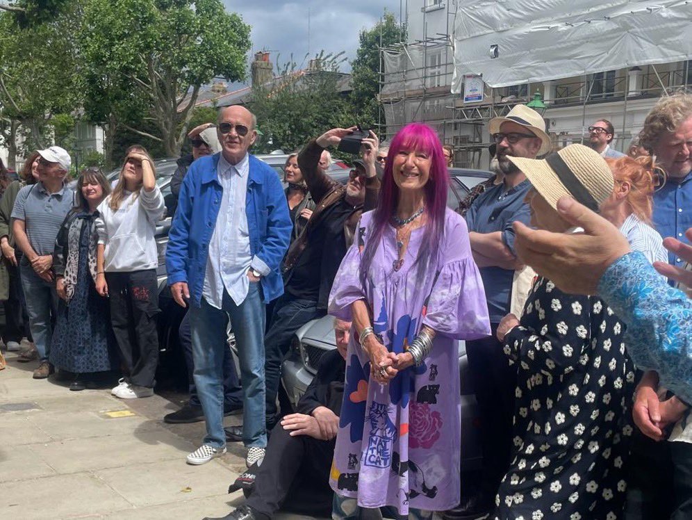Some days come along that are just magical..

#OTD 2023 a crowd of amazing people all came together to see the unveiling of a Blue Plaque for Pauline Boty..

We are still forever grateful to Natalie Gibson &amp; Celia Birtwell    for coming along to unveil the plaque on the day💙🔵