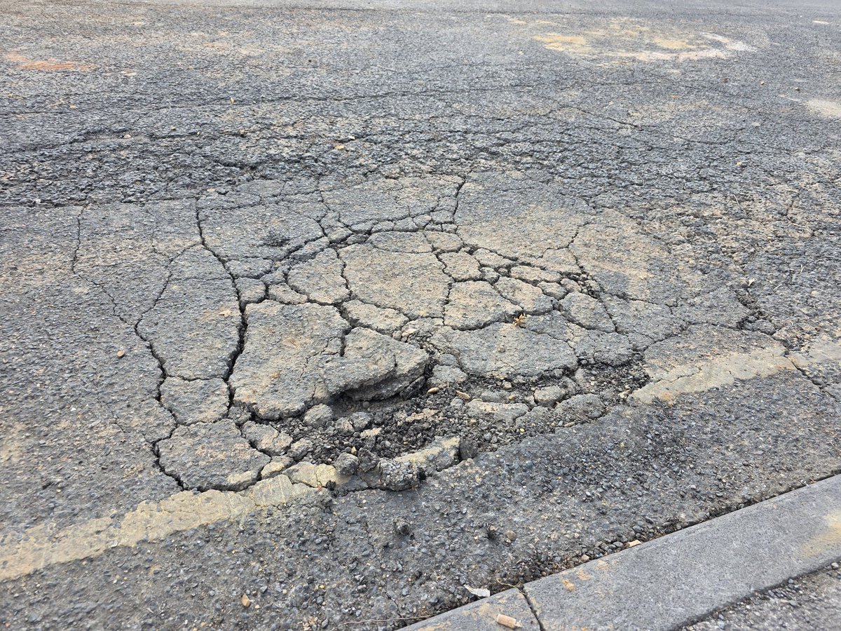 I know we have to have essential works carried out, but it's wrecking the rest of the road in the process! The trucks are far too heavy for the street. I hope you're going to fix this immediately. The whole road is cracking!!! #wessexwater #bcp #poole <a href="/BCPCouncil/">BCP Council</a> <a href="/wessexwater/">Wessex Water</a>