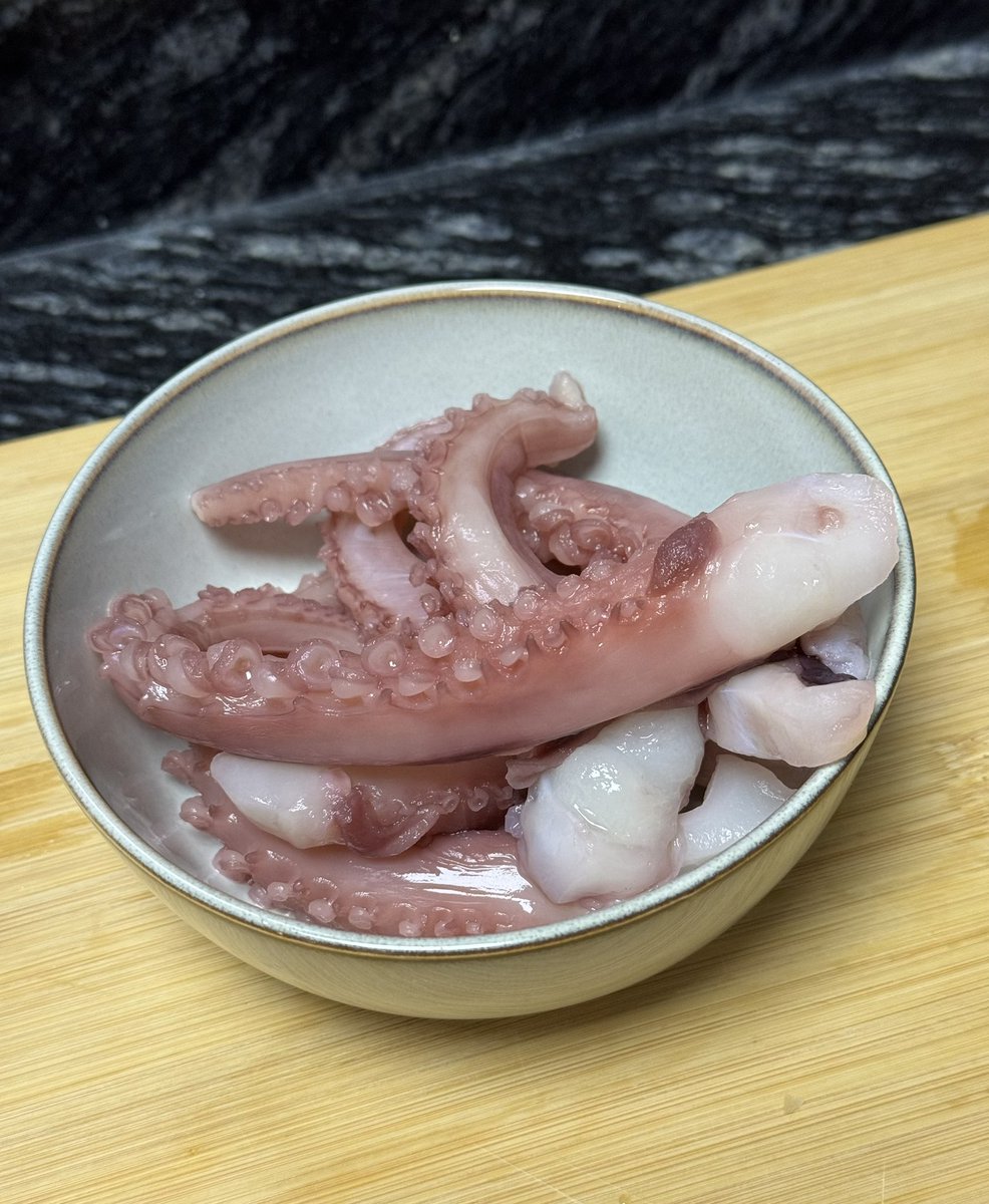 No meaning. Just 🐙