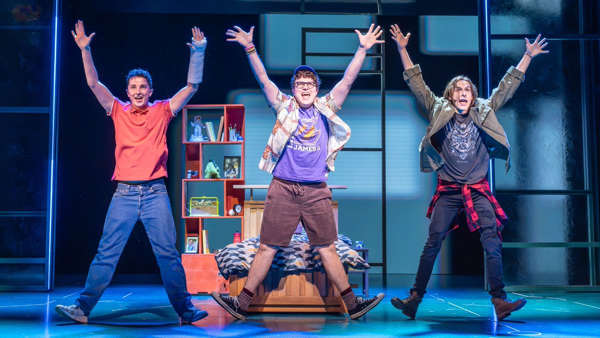 It's opening night for Dear Evan Hansen!
Running times are apx 2 hours 40 minutes incl. interval

#YouWillBeFound