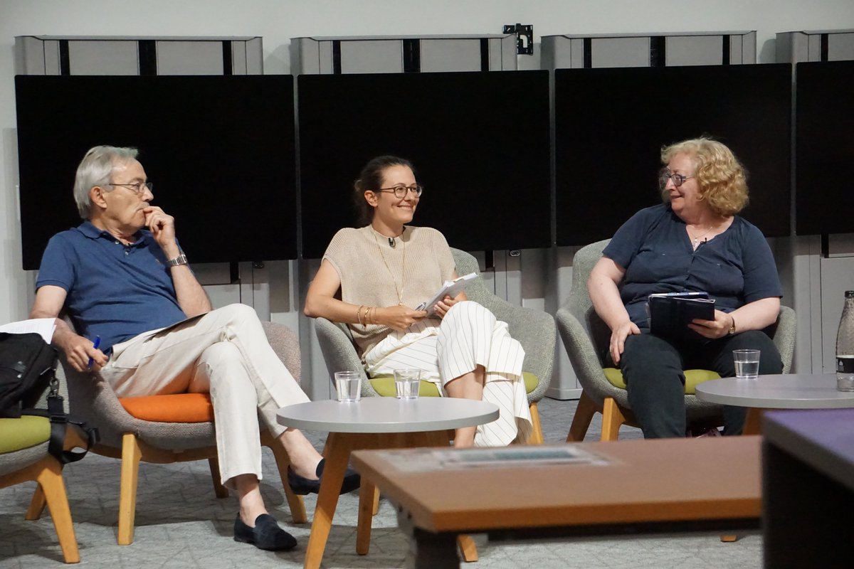 RoyalEconSoc's tweet image. 🙌Thank you to everyone who joined Day 2 of #RES2025!

Another round of insightful, thought-provoking sessions — and huge thanks to our brilliant speakers &amp;amp; attendees.

See you at the Gala Dinner tonight!

#RESConference #EconConference #Economics #EconTwitter