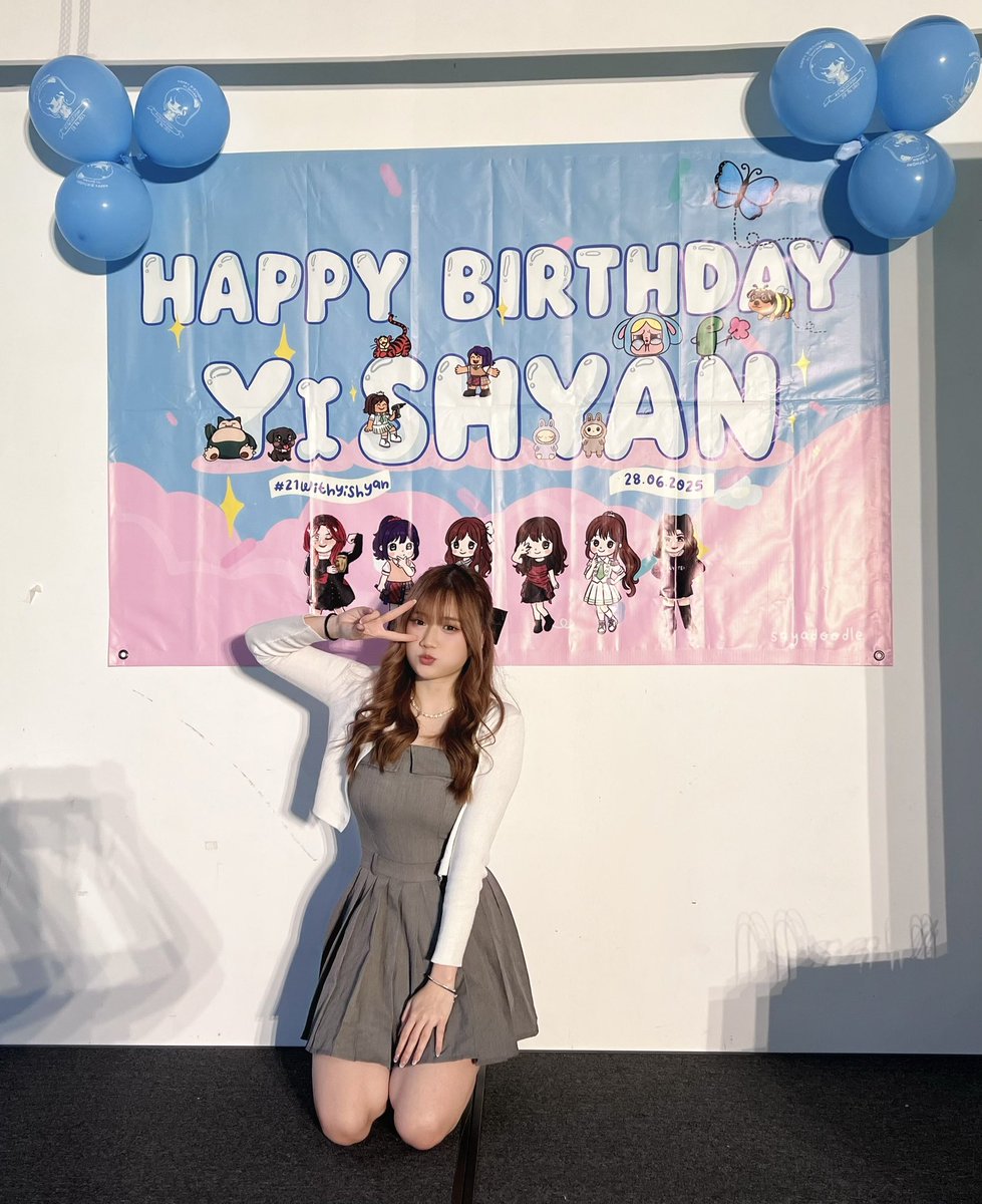 yishyans's tweet photo. I had so much fun every moment today meant a lot to me i’ll forever be grateful to be surrounded by such amazing people.
let’s keep making memories together. thank you for your hard work today 🫰🏻

Kena archive some pics from fans at my birthday #ShyanWithMe 🎈🎀 https://t.co/loYhuEoO0t