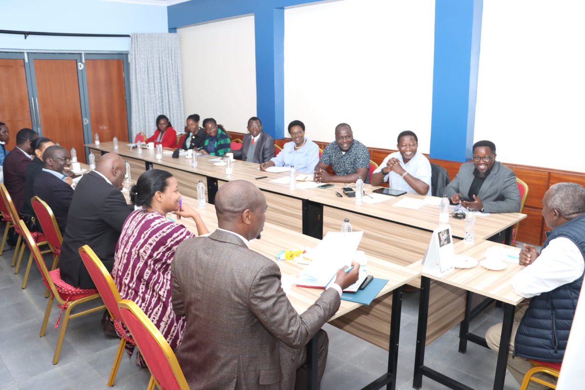 Architectural Association of Kenya (@arch_ke) on Twitter photo Earlier today, the Strategic Forum on Education, Research and Innovation convened by the AAK College of Fellows Education Committee held a consultative meeting with the <a href="/Boraqs_Kenya/">Boraqs-Kenya</a>
Discussions centered on validating and accrediting academic programmes to meet international Earlier today, the Strategic Forum on Education, Research and Innovation convened by the AAK College of Fellows Education Committee held a consultative meeting with the <a href="/Boraqs_Kenya/">Boraqs-Kenya</a>
Discussions centered on validating and accrediting academic programmes to meet international