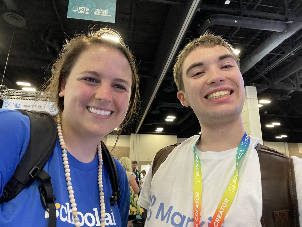markifytool's tweet image. I always love catching up with @mrshowell24 at conferences! Itβs great to see her work her magic at @GetSchoolAI!
Tip: @GetSchoolAI embeds in Markify lessons!