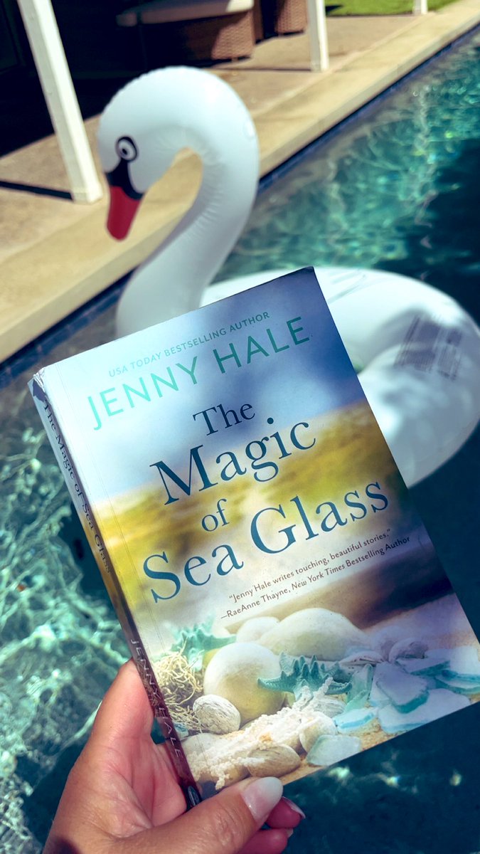 Starting my summer reads by the pool with <a href="/jhaleauthor/">Jenny Hale</a> and <a href="/janmoran/">Jan Moran</a> 📚☀️🌸 #LeadersAreReaders #ReadForFun