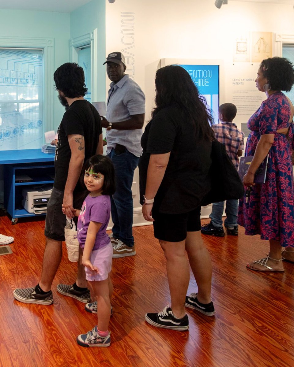 LatimerHouse's tweet image. Add the Lewis Latimer House to your summer bucket list and come explore our permanent exhibition! Our five galleries feature offer an in-depth look at Lewis Latimer’s life and legacy. Visit us on Fridays, Saturdays and Sundays between 11am and 5pm!
#LewisLatimerHouse #NYCMuseums