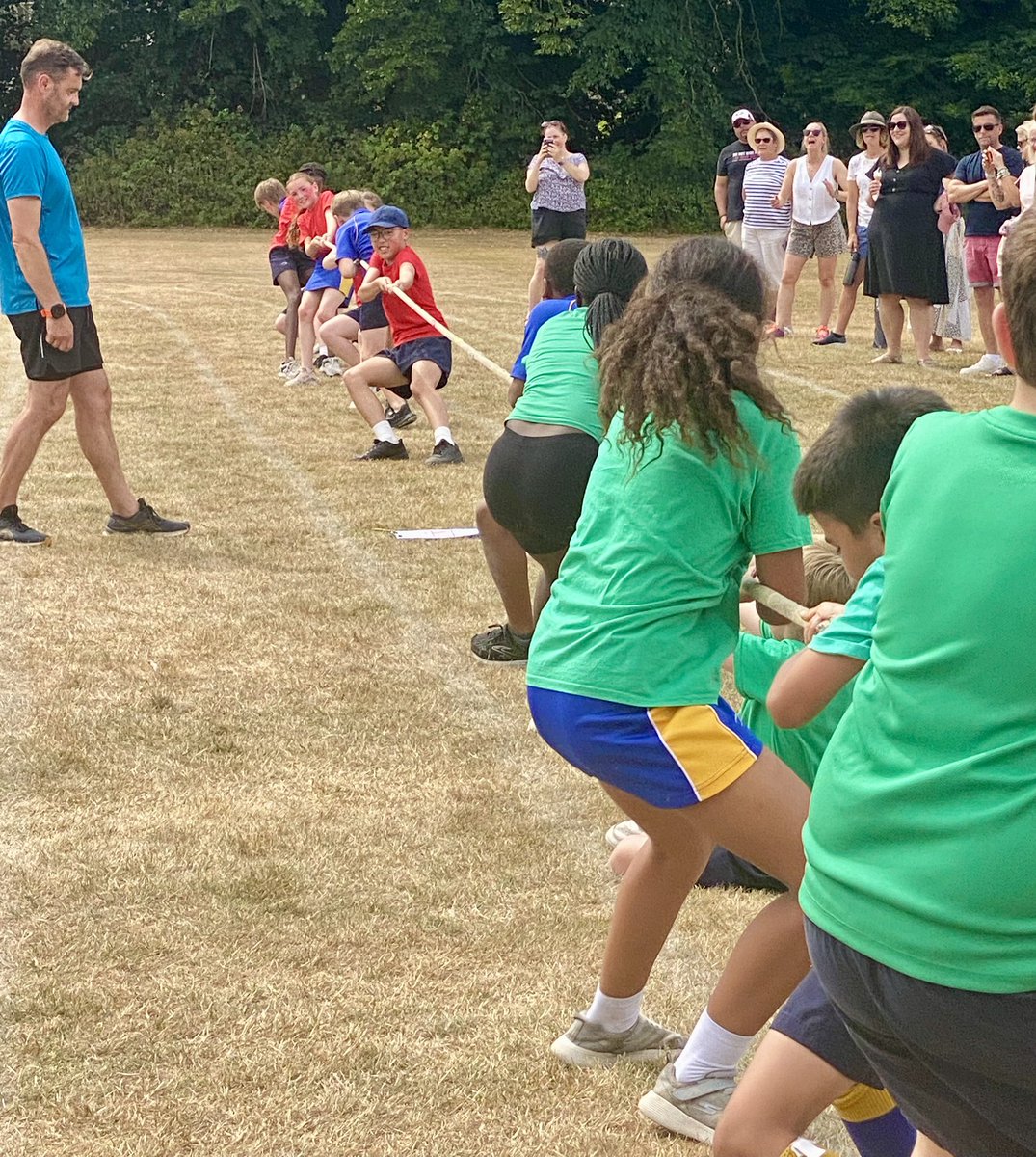 Final tug of war against each house.
