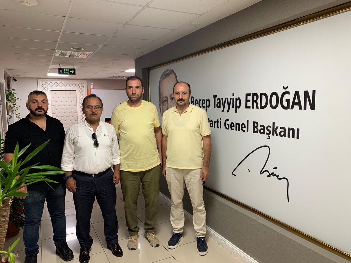 Samsun Staj ve Çıraklık Mağdurları Derneği (@samsundernekcsm) on Twitter photo <a href="/Akparti/">AK Parti</a> #samsun İl Yönetim Kurulu Üyesi Sn. Ahmet Deniz ile İl Başkanlığında görüşerek staj/çıraklık sürelerimizin sgk başlangıcı olması ile ilgili talebimizi ilettik.
Destek sözü aldık, teşekkür ederiz.
<a href="/RTErdogan/">Recep Tayyip Erdoğan</a>
<a href="/55AkParti/">AkParti Samsun</a>
<a href="/mehmet_kose55/">Mehmet Köse</a>
#StajÇıraklıkSgkBaşlangıcıOlsun <a href="/Akparti/">AK Parti</a> #samsun İl Yönetim Kurulu Üyesi Sn. Ahmet Deniz ile İl Başkanlığında görüşerek staj/çıraklık sürelerimizin sgk başlangıcı olması ile ilgili talebimizi ilettik.
Destek sözü aldık, teşekkür ederiz.
<a href="/RTErdogan/">Recep Tayyip Erdoğan</a>
<a href="/55AkParti/">AkParti Samsun</a>
<a href="/mehmet_kose55/">Mehmet Köse</a>
#StajÇıraklıkSgkBaşlangıcıOlsun