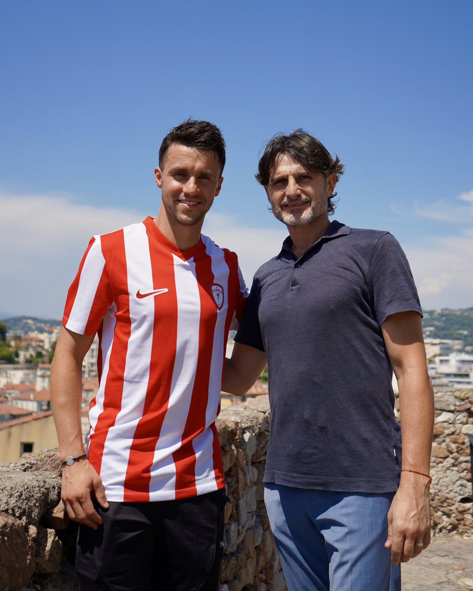 AS Cannes tweet media