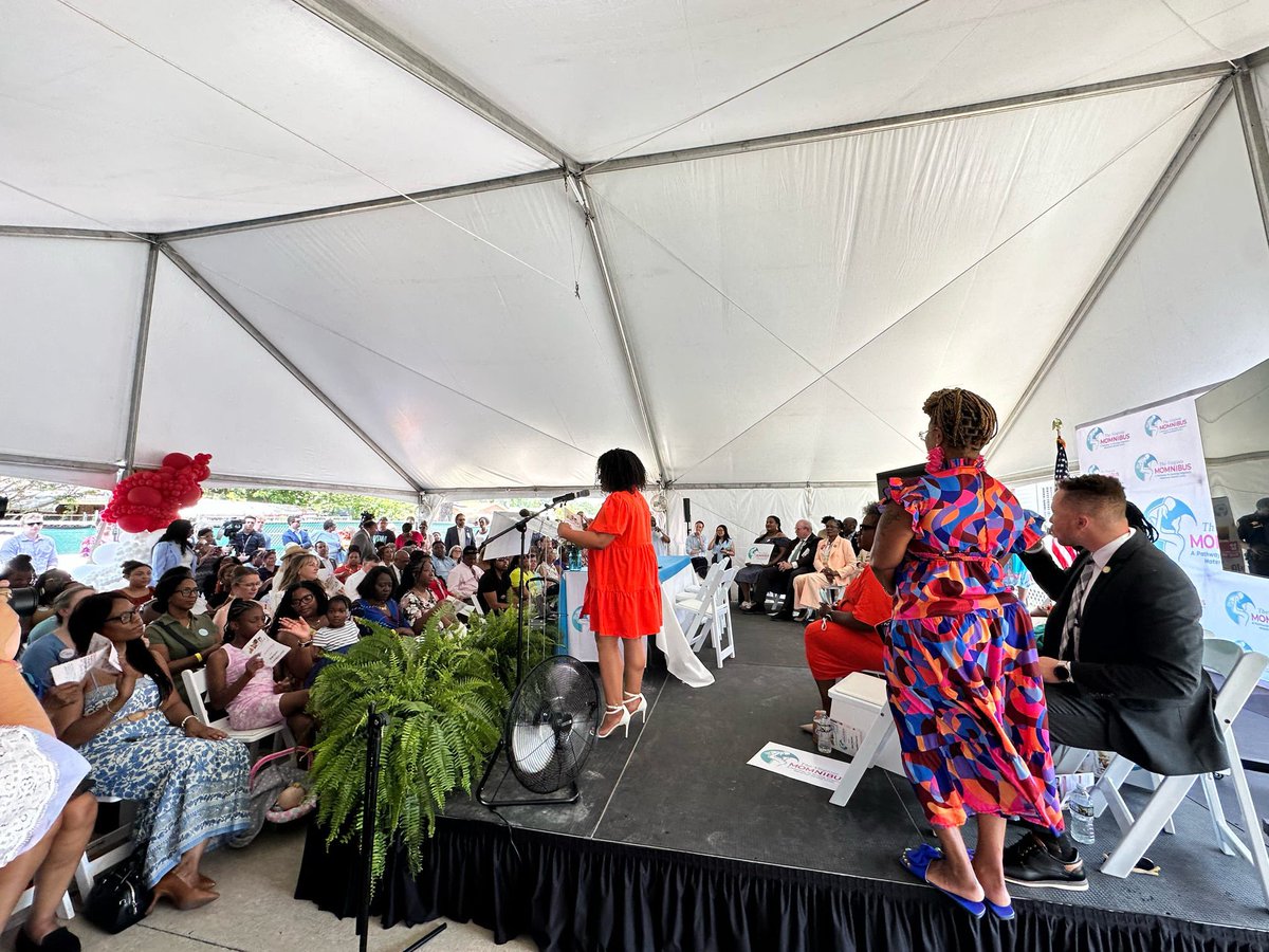 destinyforva's tweet image. Starting today, the 2025 Virginia Momnibus is law! Led by VA Democrats, this historic package advances maternal health & centers Black women and underserved communities.
Proud of this progress—and we’re not done yet 💙
#VAMomnibus #MaternalHealthMatters