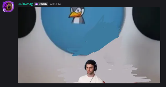 ChiefXDLIVE's tweet image. bro doing everything BUT uploading 💔
