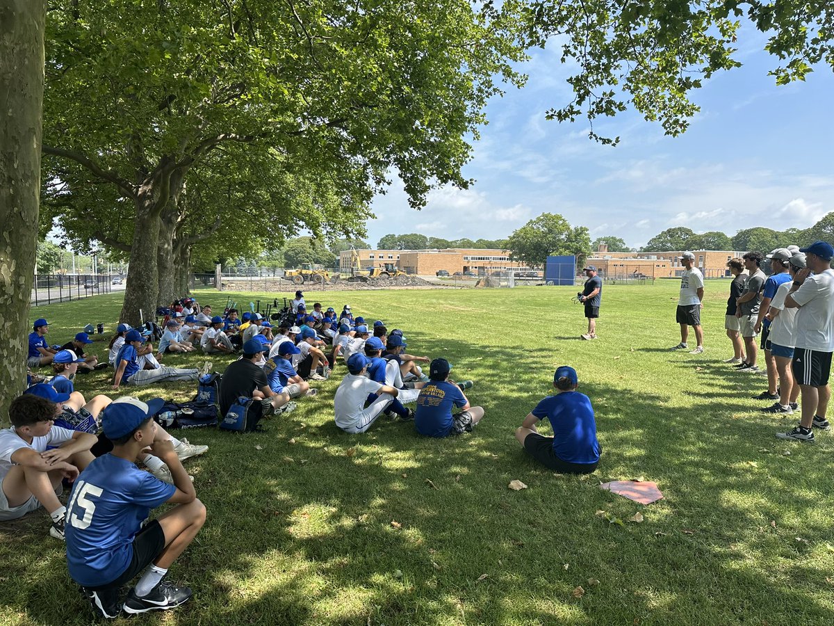 Hauppauge Baseball tweet media