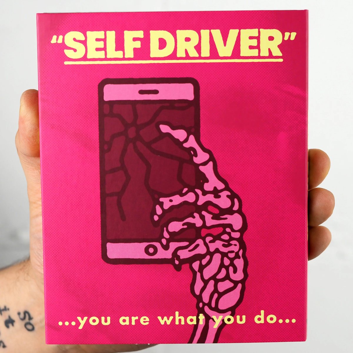 disc_connected's tweet photo. ***ANNOUNCEMENT***
Now available to order on Blu-ray and shipping later this month in the US from @VinegarSyndrome and @ocndistro #PartnerLabel #Cinephobia: #SelfDriver (2024)!
Facing mounting expenses and the unrelenting pressure of modern living, a down-on-his-luck cab driver is lured on to a mysterious new app that promises fast, easy money. As his first night on the job unfolds, he is pulled ever deeper into the dark underbelly of society, embarking on a journey that will test his moral code and shake his understanding of what it means to have freewill. The question becomes not how much money he can make, but what he'll be compelled to do to make it. If you've got nothing to lose, how far would you go?
directed by: Michael Pierro
starring: Nathanael Chadwick, Reece Presley, Lauren Welchner
2024 / 90 min / 1.85:1 / English DTS-HD MA 5.1
Additional info:
Region A Blu-ray
Commentary with writer / director Michael Pierro, producer Kire Paputts, and actor Nathanael Chadwick
Deleted & Alternate Scenes
Behind-the-Scenes
Trailer
English SDH subtitles
https://t.co/v7gTAyPqHd
#BluRay #PhysicalMedia #BluRays #BoutiqueBluRay #CultMovies #DiscConnected #OCNDistribution #VinegarSyndrome #Cinephobia