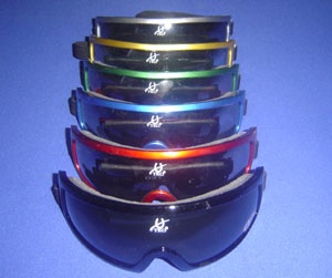Knock it out of the park with these TKO EVOLUTION GOGGLES. AERODYNAMIC, IMPACT RESISTANT POLYCARBONATE LENS. Get 'em here: jockeytack.com/shop/jockey-eq… #jockeytack