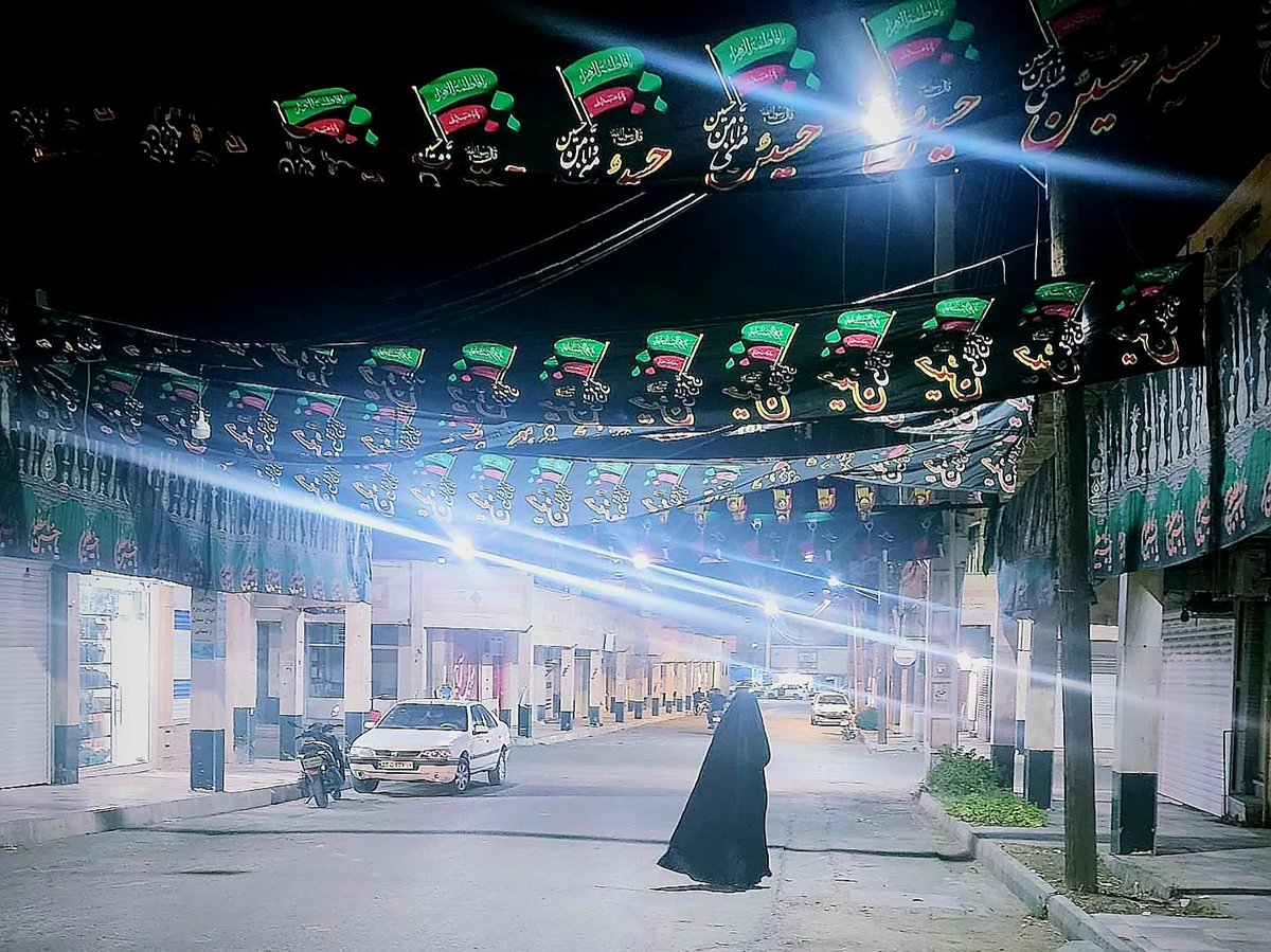 sun7kl's tweet image. «محرم» که می آید،
دوباره زنده می شود همهی شهرم!
#ملت_امام_حسین
#مکتب_حسینی
